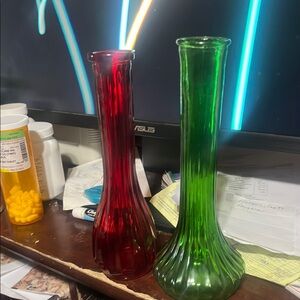 Elegant Red and Green Glass Vases
